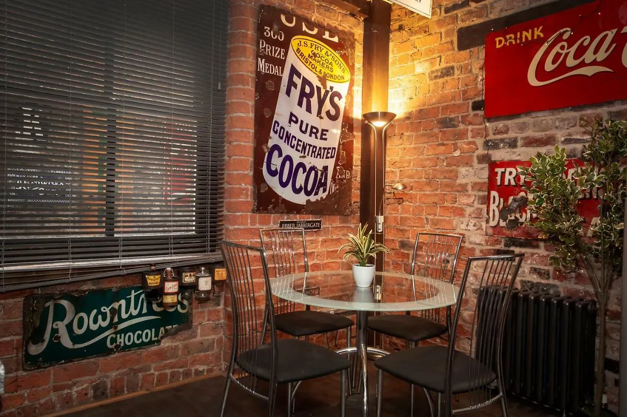 1 The Old Mill, Lady Pecketts Yard Hotel York Apartment