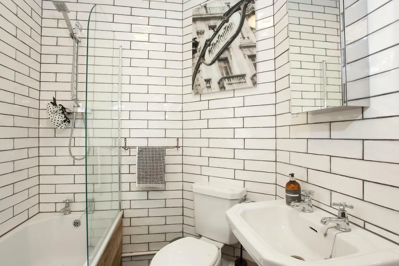 1 The Old Mill, Lady Pecketts Yard Hotel York Apartment